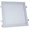 O Painel quadrado embutir 25w 3500k (bolha) - branco é a escolha perfeita para quem busca uma iluminação quente, confortável e eficiente.